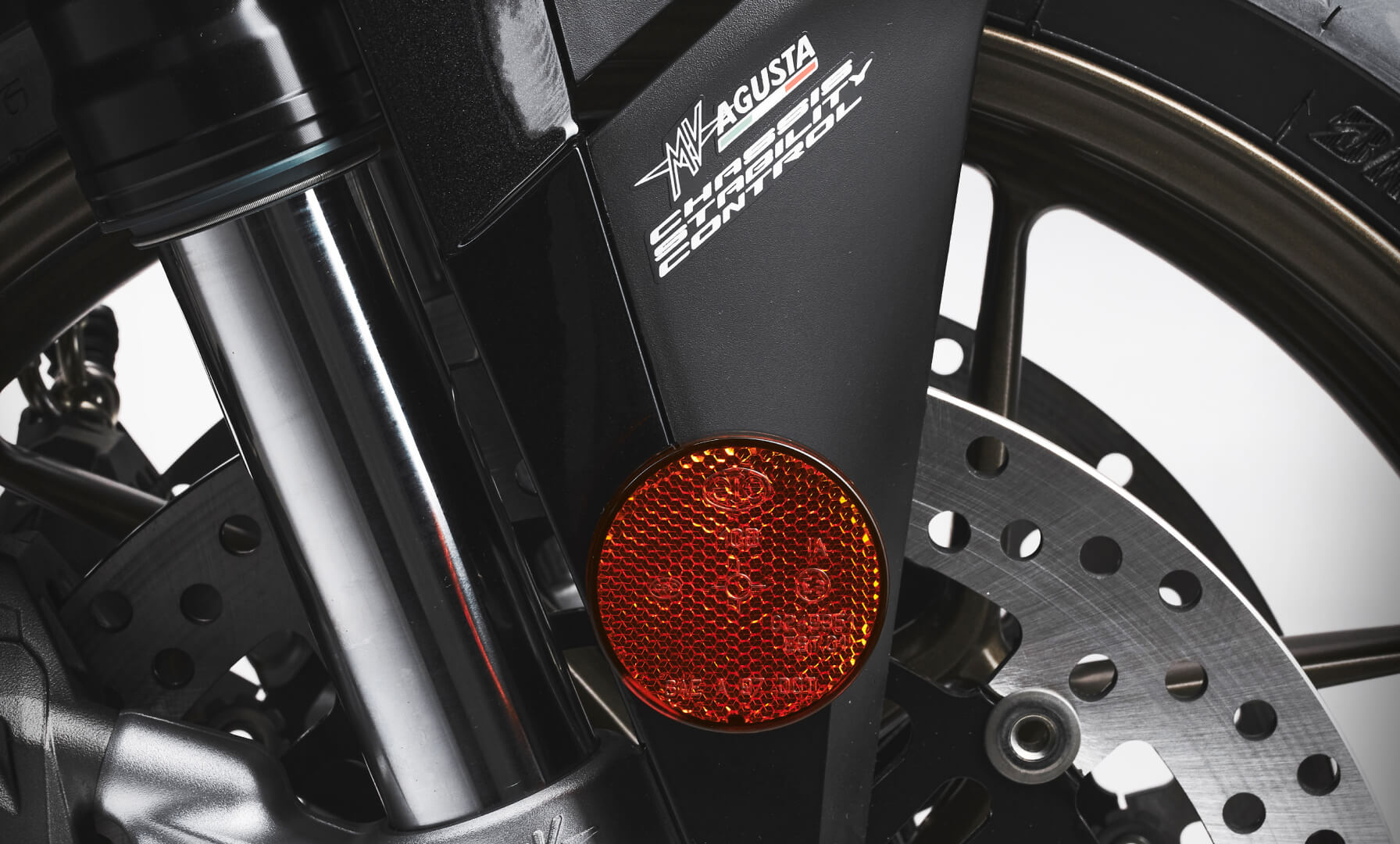 Turismo Veloce Lusso SCS, official photograph 10 of 21