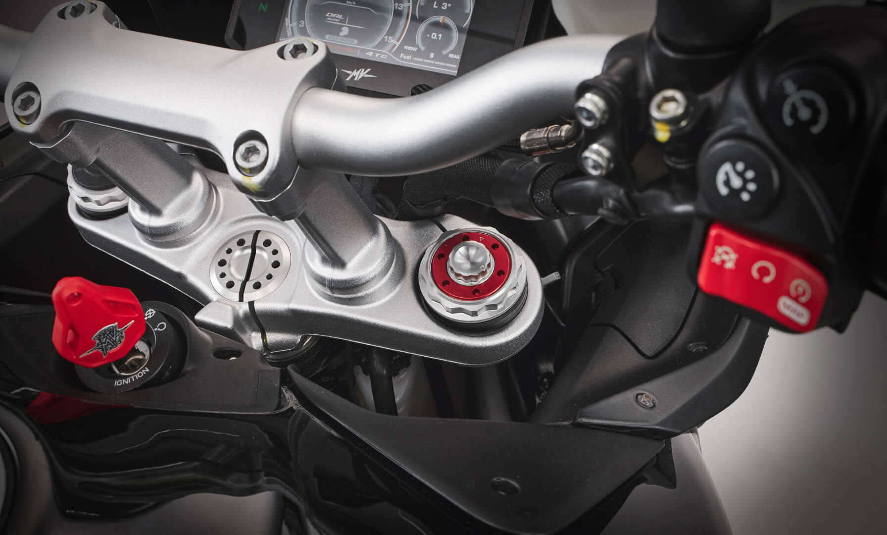 Turismo Veloce Lusso SCS, official photograph 18 of 21